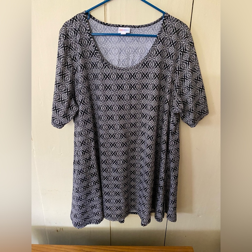 Lularoe perfect tee 3xl
